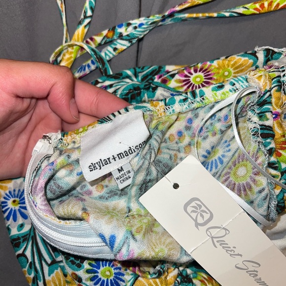 Mini patterned dress - Picture 5 of 6